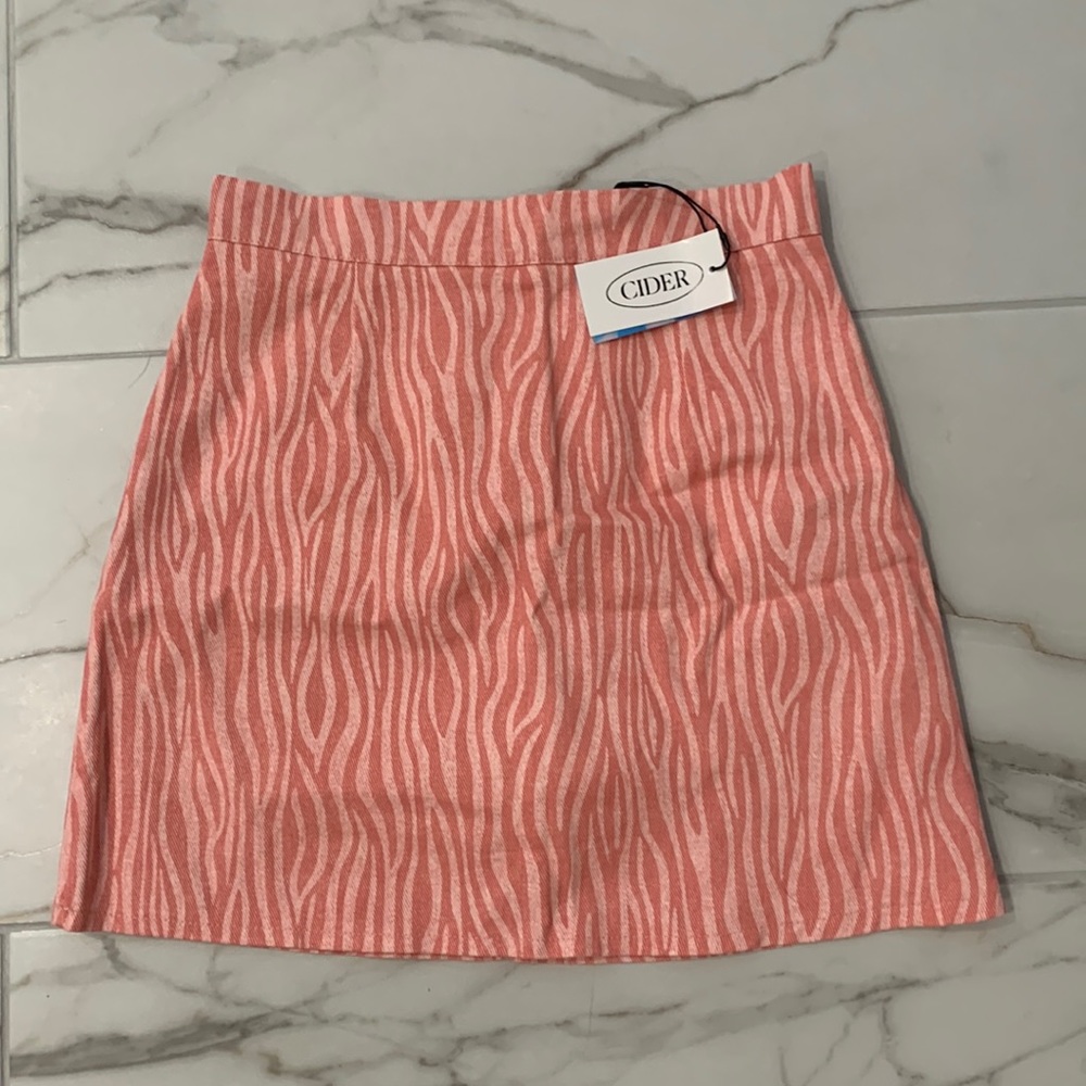 CIDER Women’s Pink Zebra Print Mini Skirt